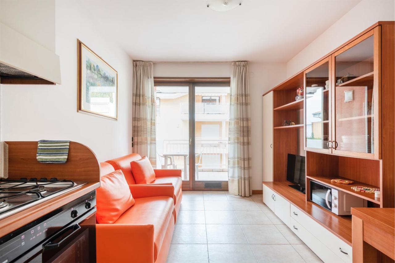 Appartamenti Gabry Riva del Garda Exterior foto